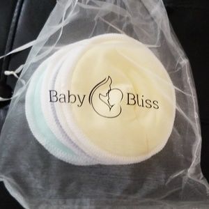 ORGANIC  BAMBOO BABY BLISS NURSING PADS PLUS 2 BIB